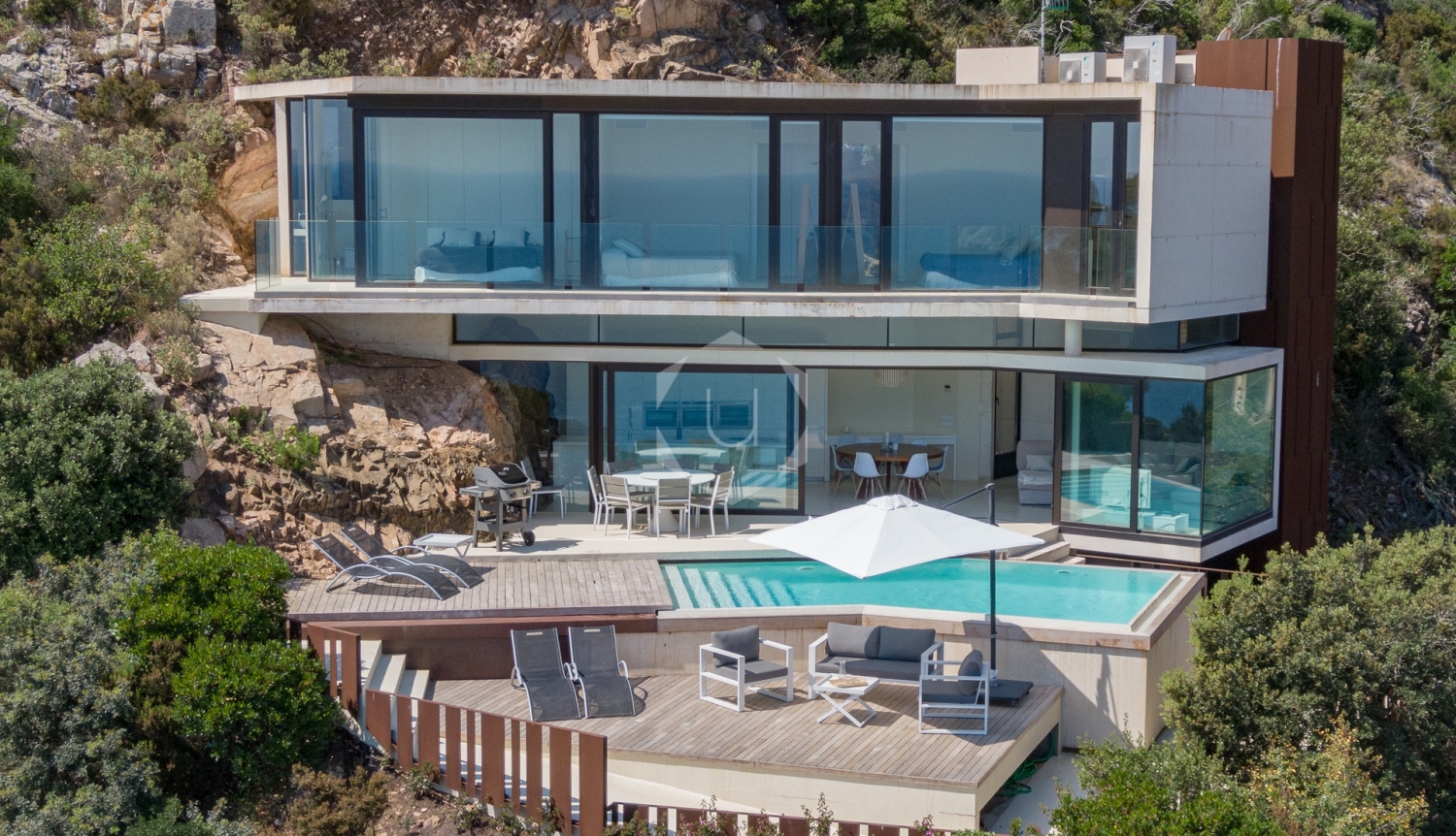 Villa Crystal, Luxury rental home in Aiguablava, Begur, Costa Brava (13).jpg