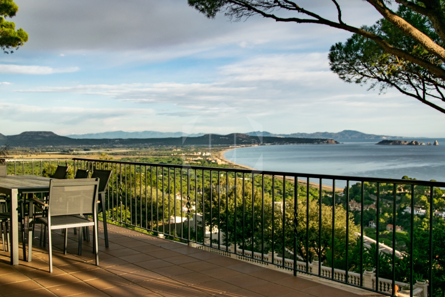 35UNIQUE holiday home, rosa dels vents, begur, Sa riera, Costa Brava.jpg