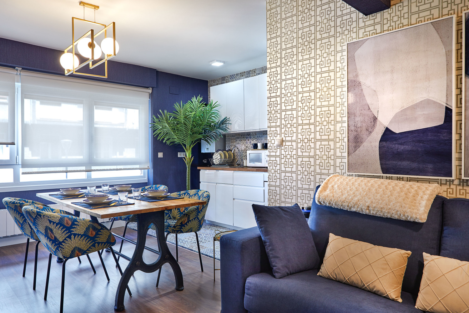 2736_7_8 • 8BITS.jpg