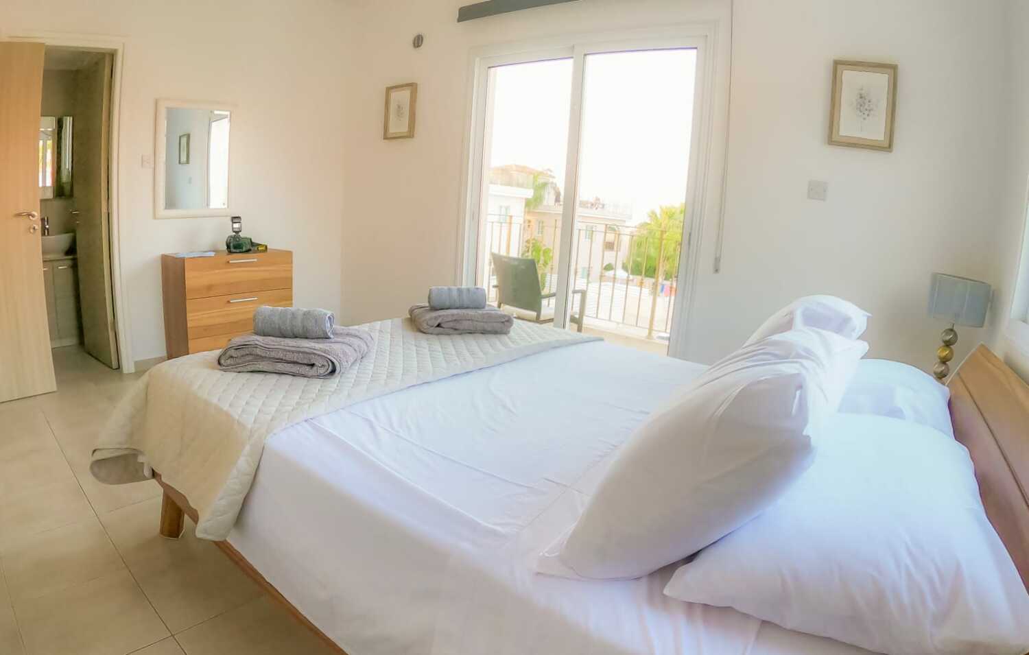 WhatsApp Image 2021-08-17 at 23.42.17 (2).jpeg