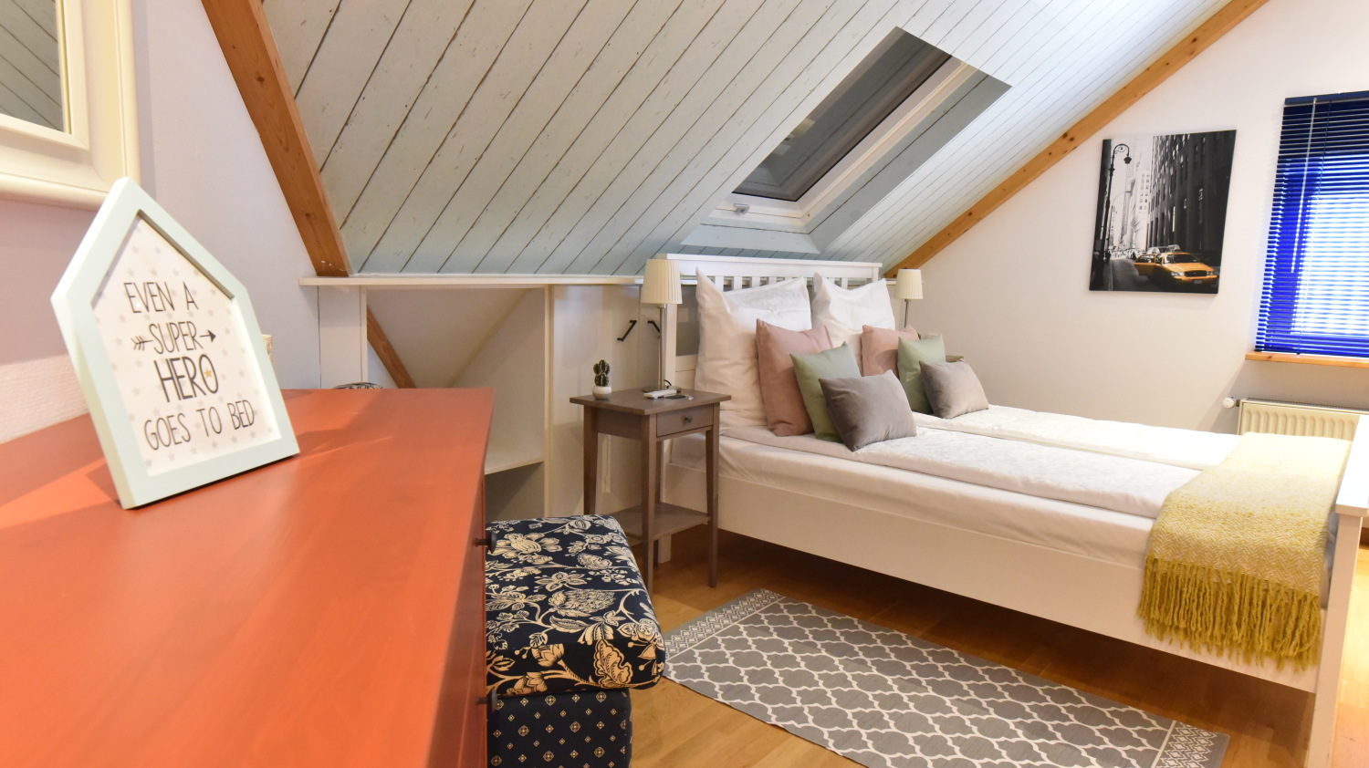 Bedroom Comode wide View1.JPG