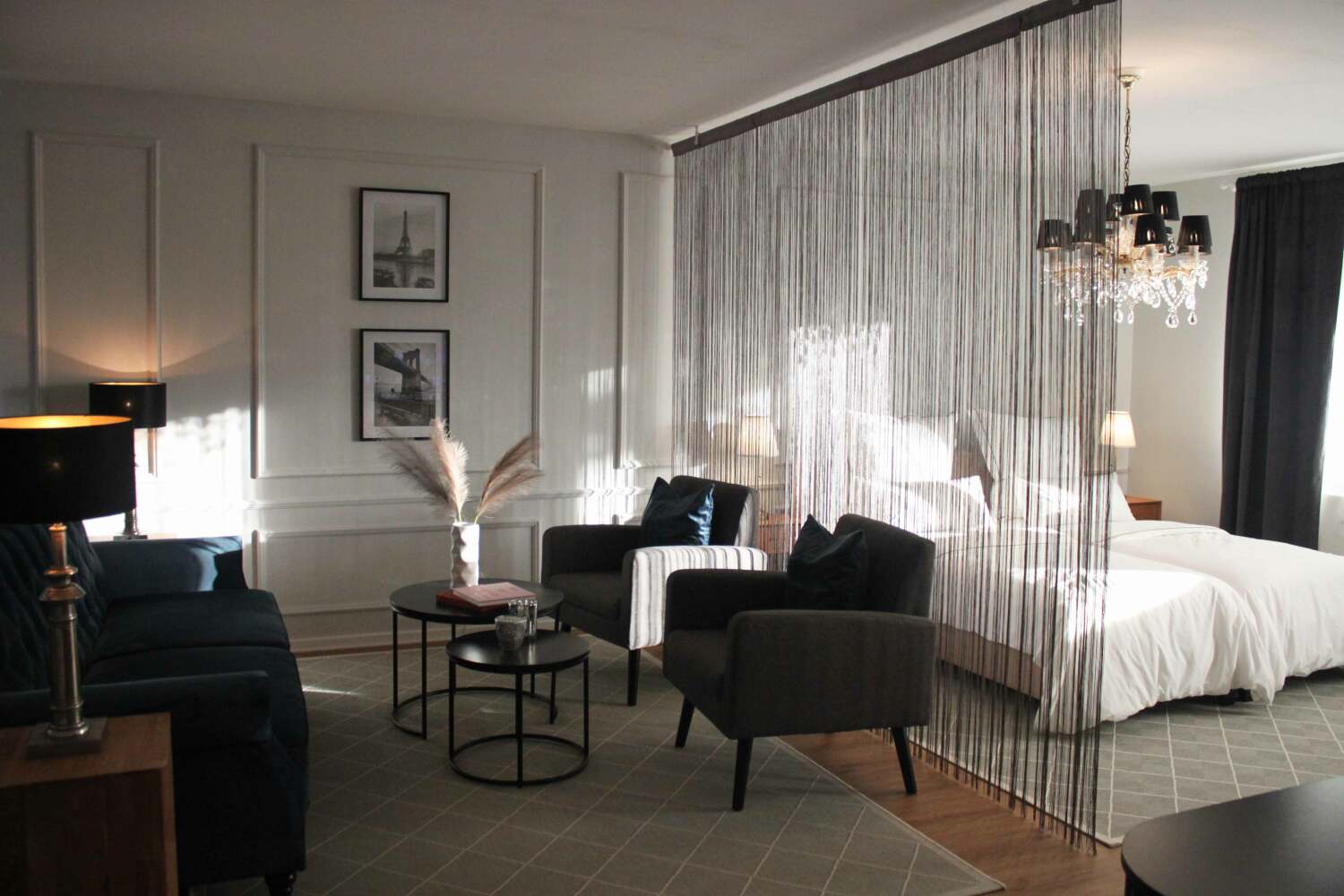 RB Apartment Blick aus der Kueche.jpg