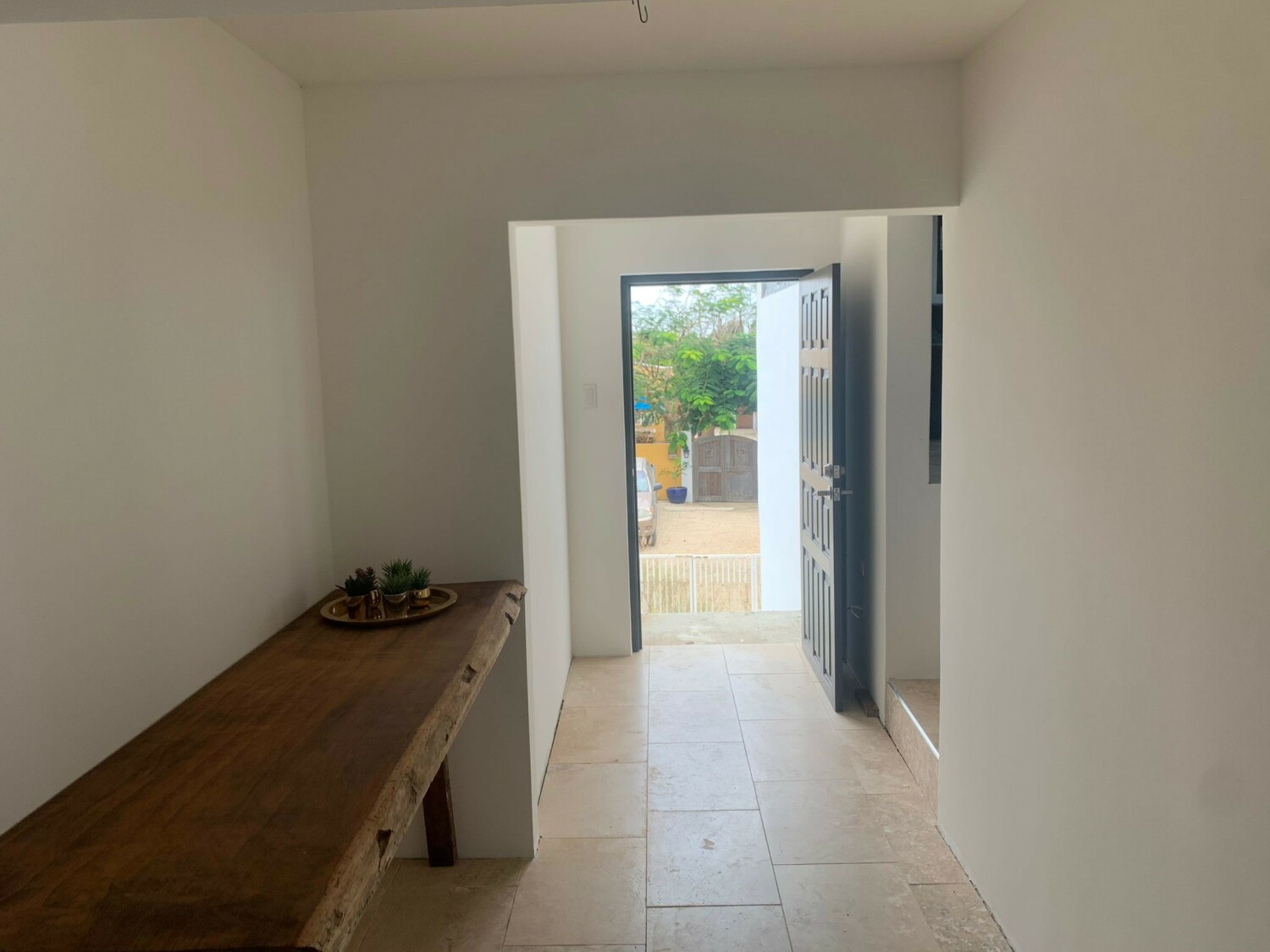 1e entree gang en hal.jpg