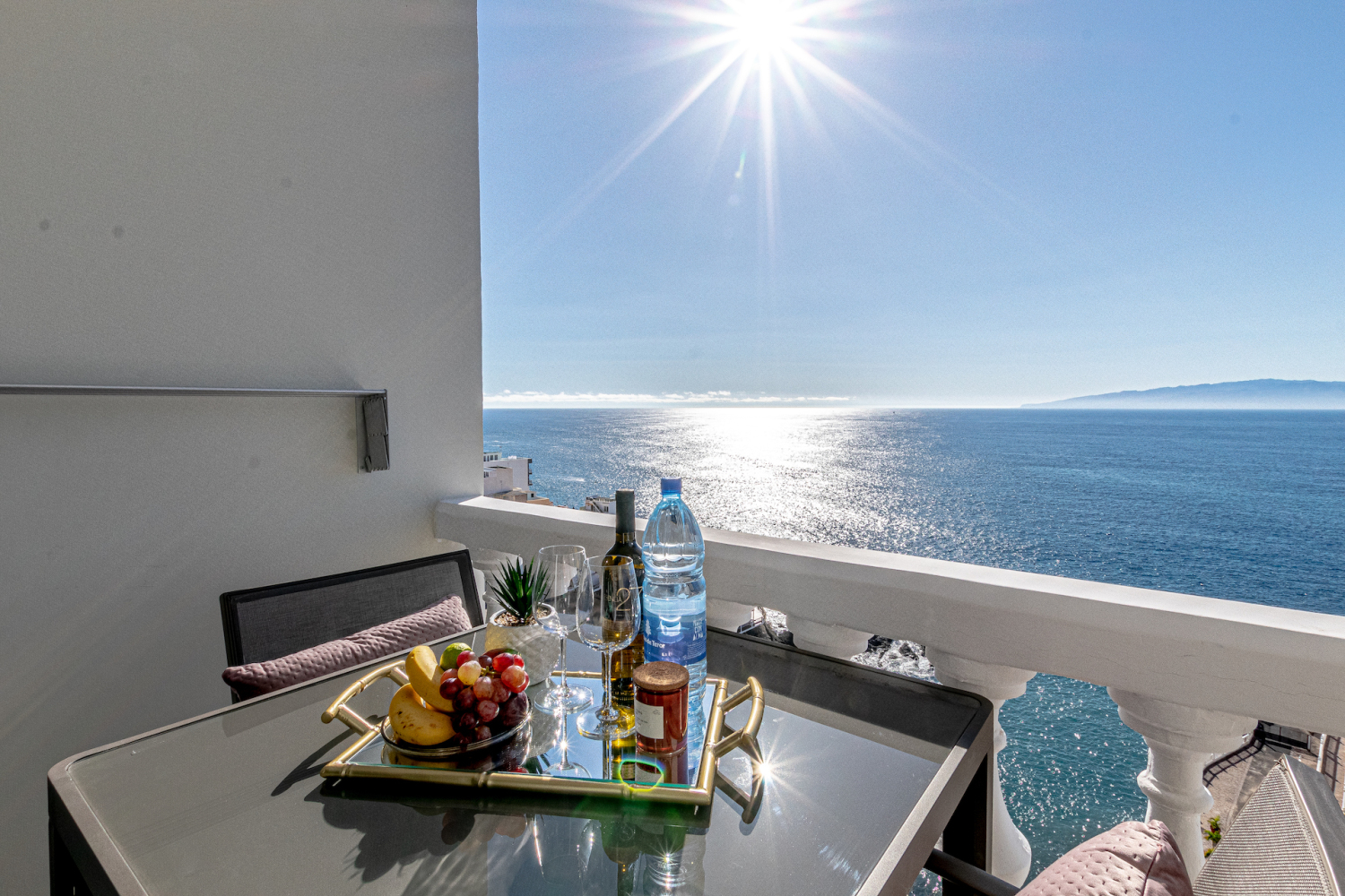 1 Bedroom Apartment with ocean view Puerto de Santiago Tenerife103.jpg
