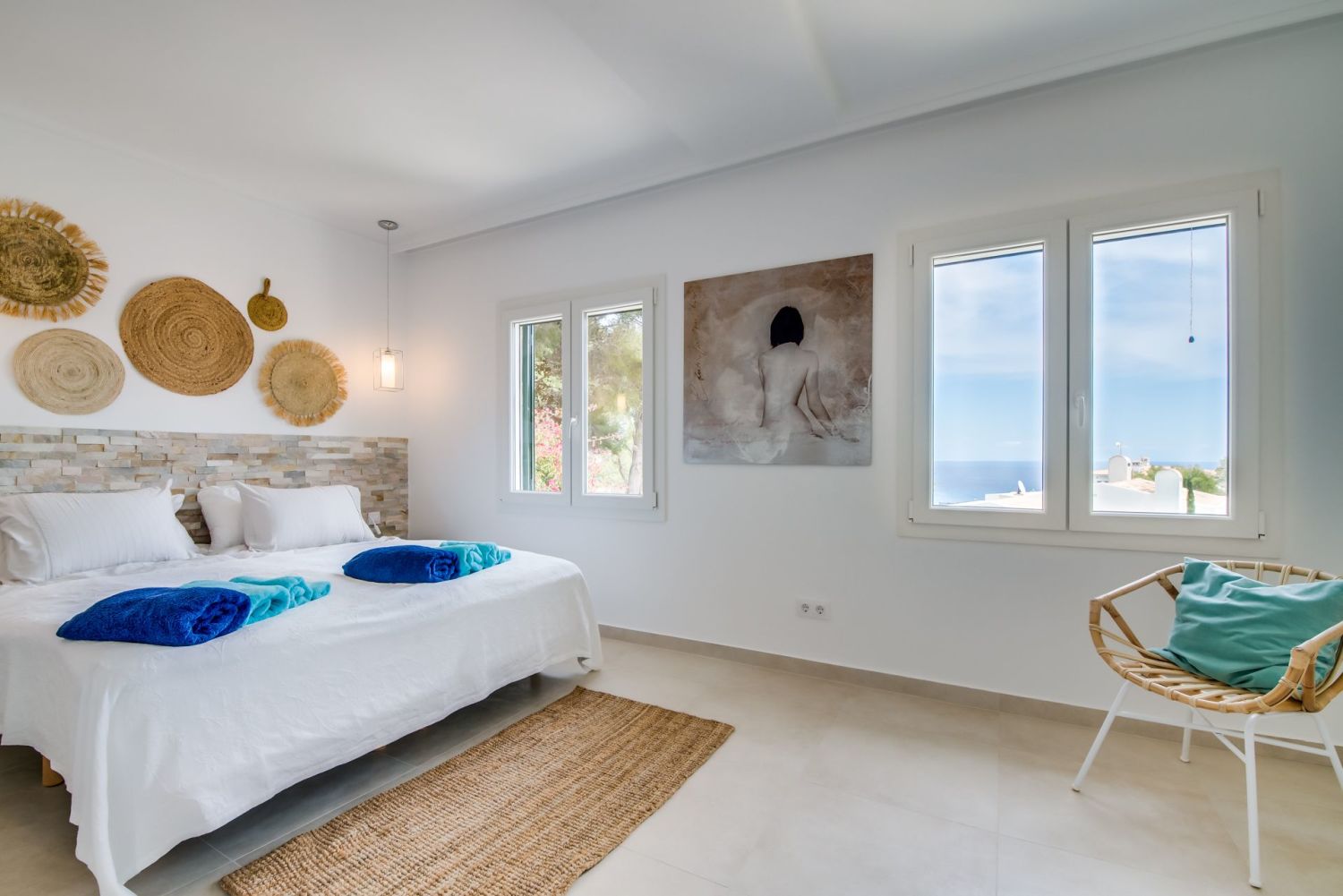 Villa_Marbella_Erdgeschoss_Masterbedroom 1.jpg