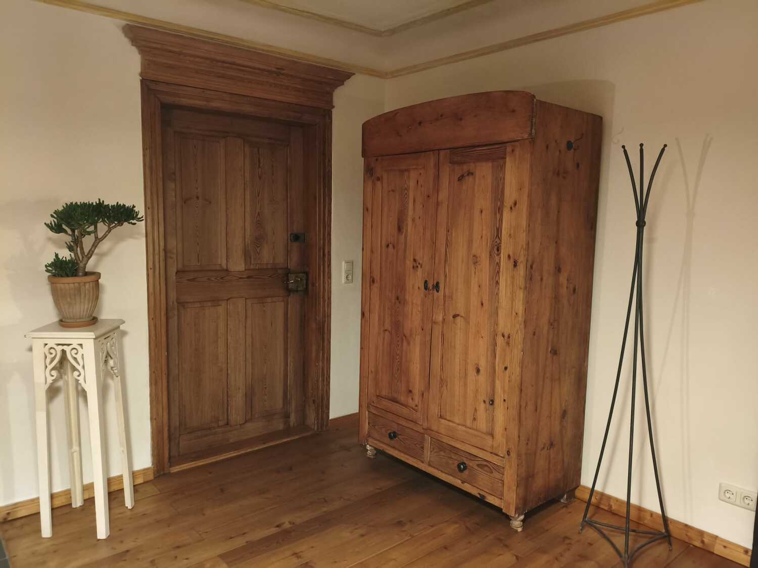 WhatsApp Image 2025-12-18 at 21.56.06 (9).jpeg