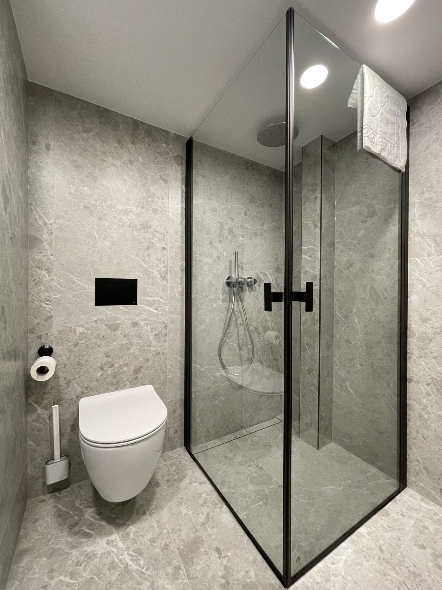 Peledyne - Owls nest apartments 10.JPEG