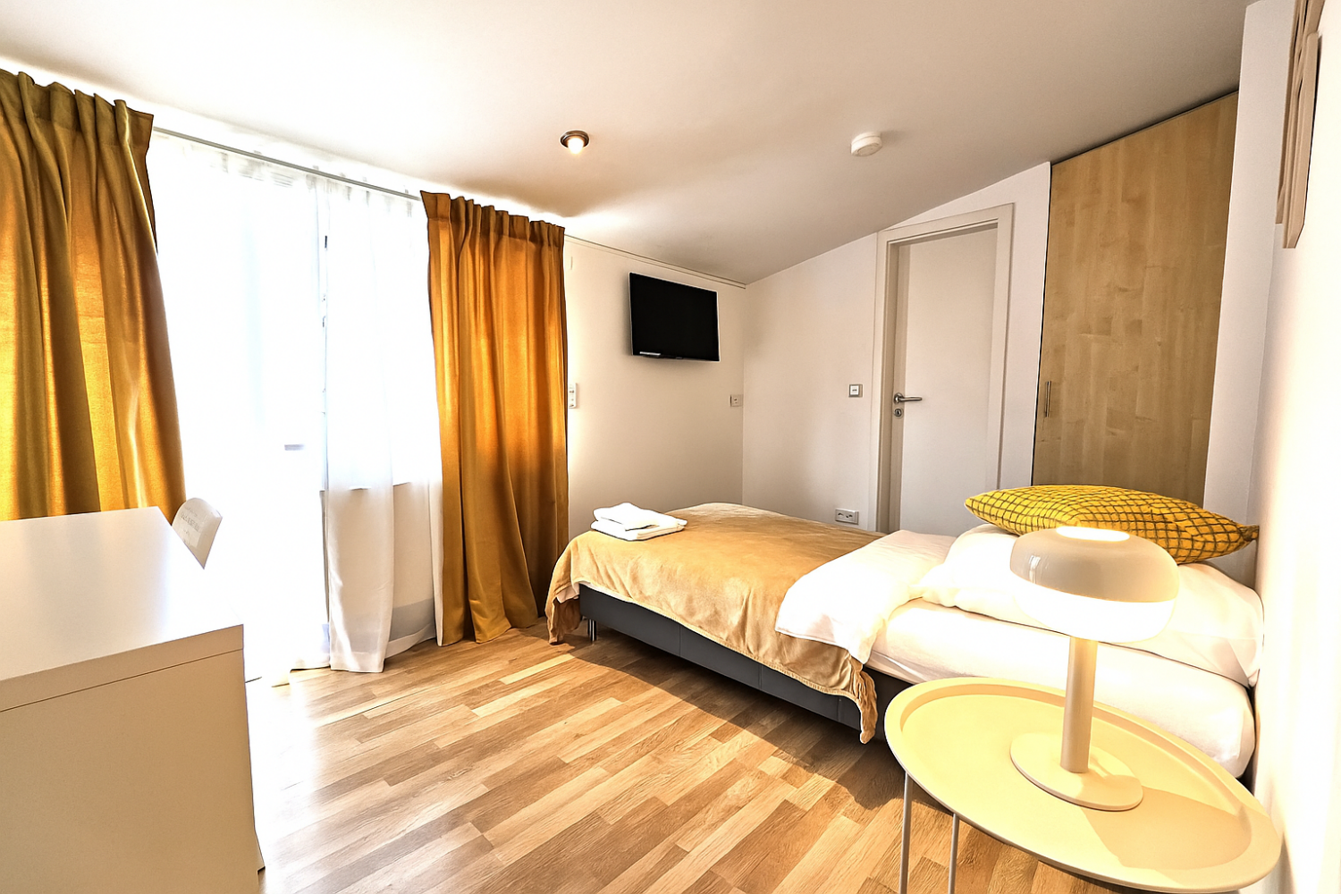 ChatGPT Image Nov 4, 2025, 06_22_32 PM.png