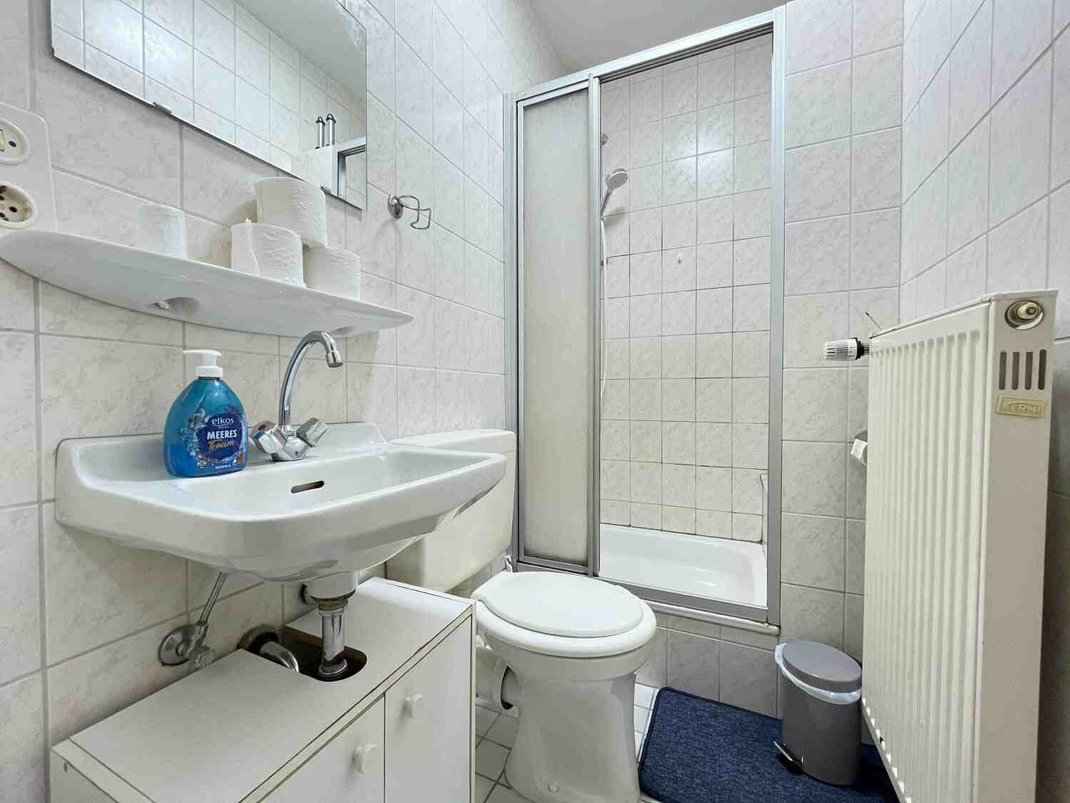 SAD301_(EG re.) Rölsstraße 13, 92421 Schwandorf (5).jpg