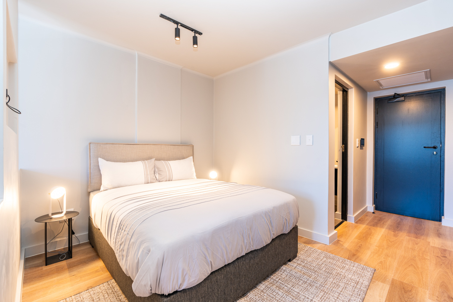 1006 The Tokyo-8 - Copy.jpg