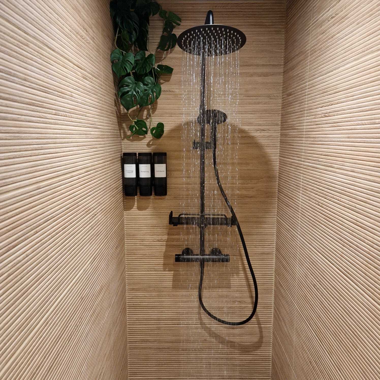 WhatsApp Image 2024-12-23 at 11.13.44 (1).jpeg