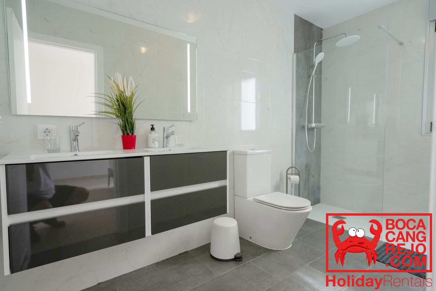 Tabaiba Holiday Home (19).jpg