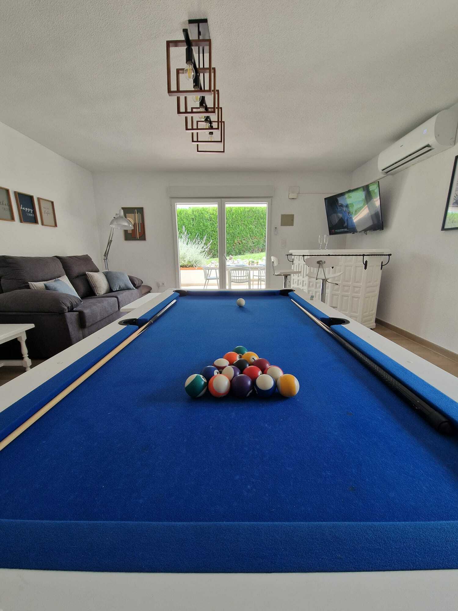 Billiards table.jpg