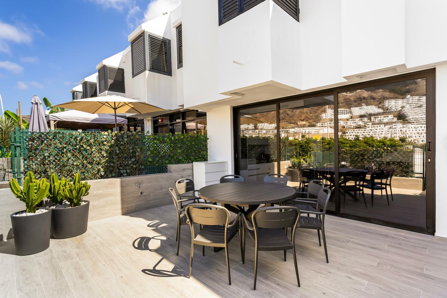 WhatsApp Image 2024-10-25 at 13.14.03 (1).jpeg