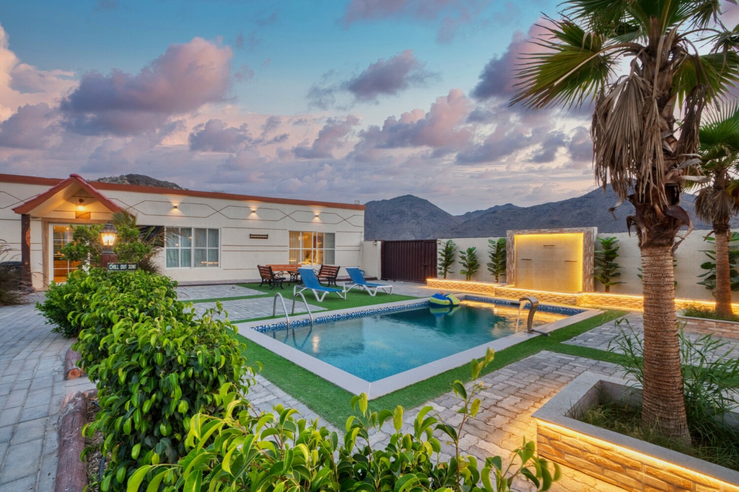 08_LAP_2536_hdr (2K).jpg