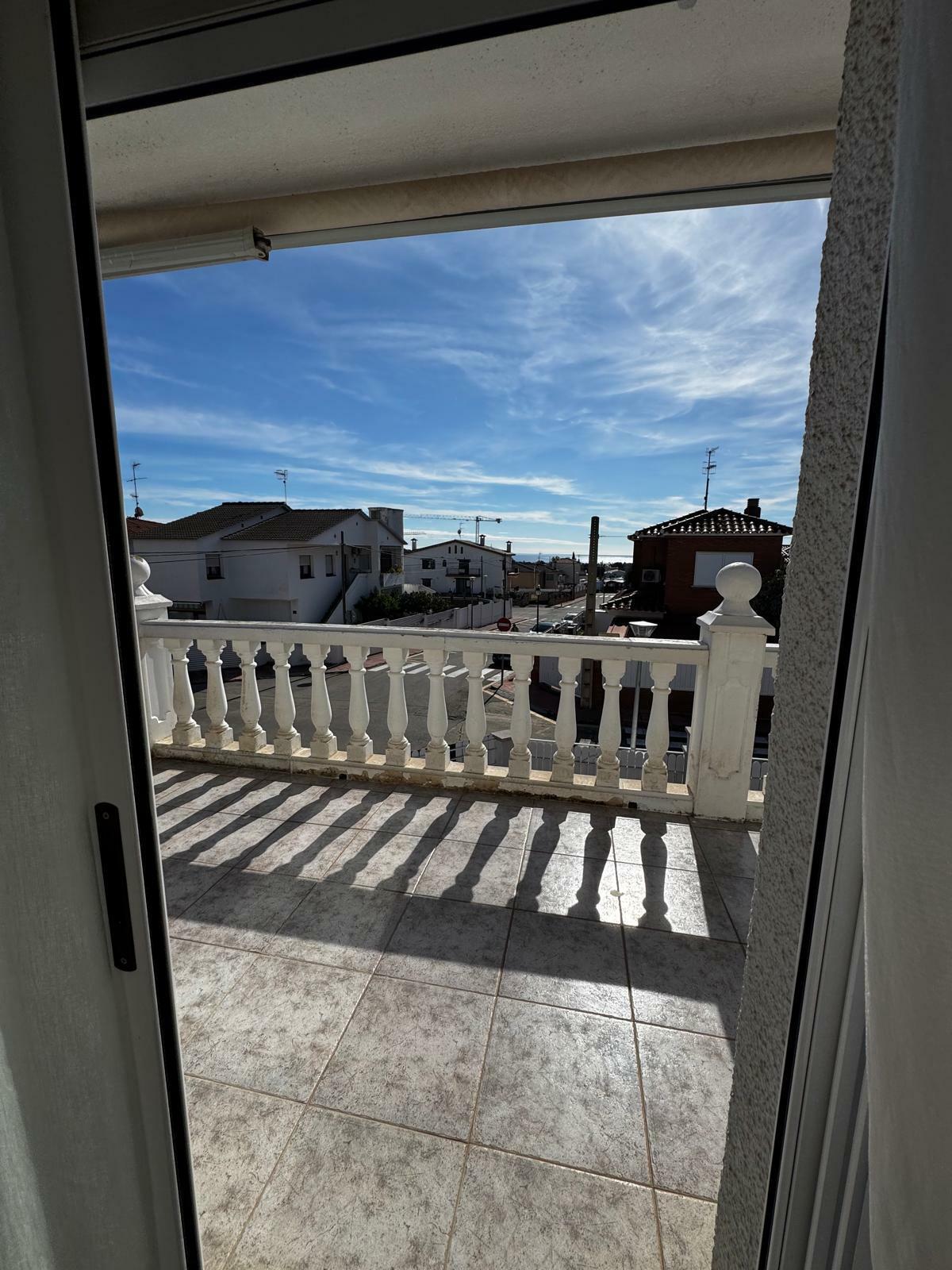 WhatsApp Image 2025-02-21 at 13.13.12 (2).jpeg