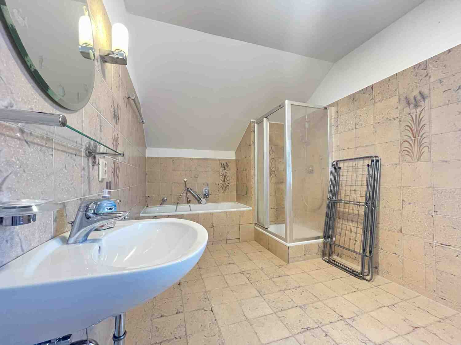 LAP103_(DG rechts) Pielmühler Straße 4, 93138 Lappersdorf (10).jpg