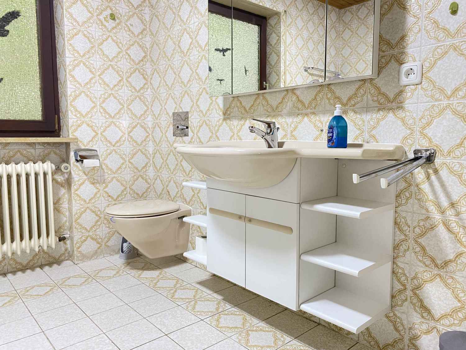 SAD202_(2. OG) Sonnenhöhe 10, 92421 Schwandorf (5).jpg