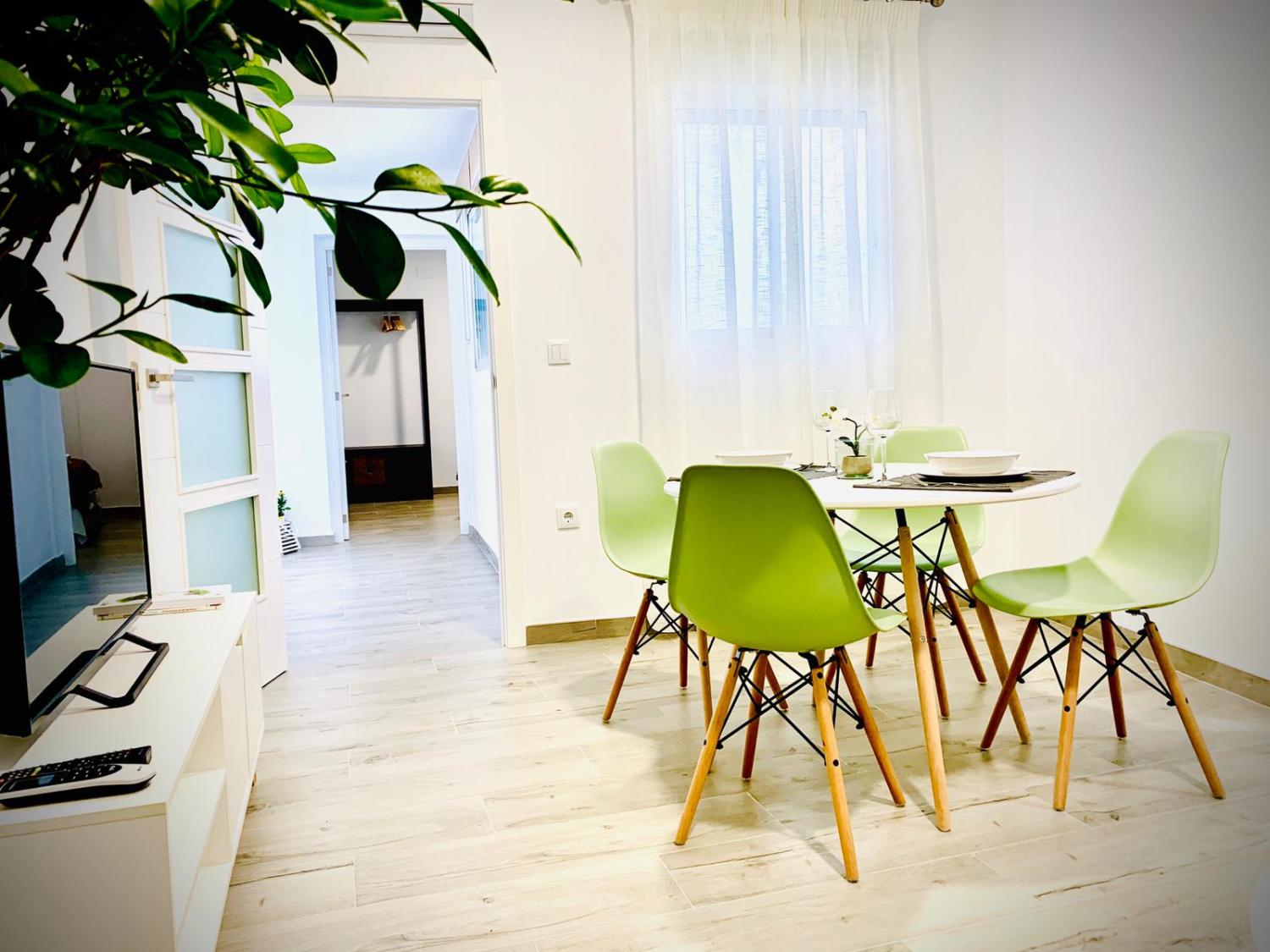 SALON APT ARRIBA5.jpg