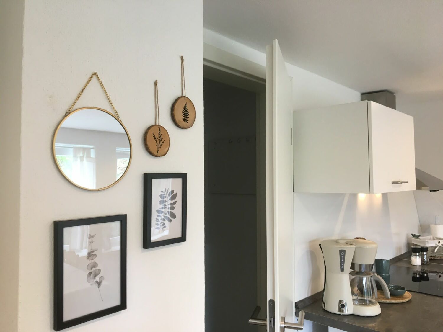 2023-05-13 22.03.43-1.jpg