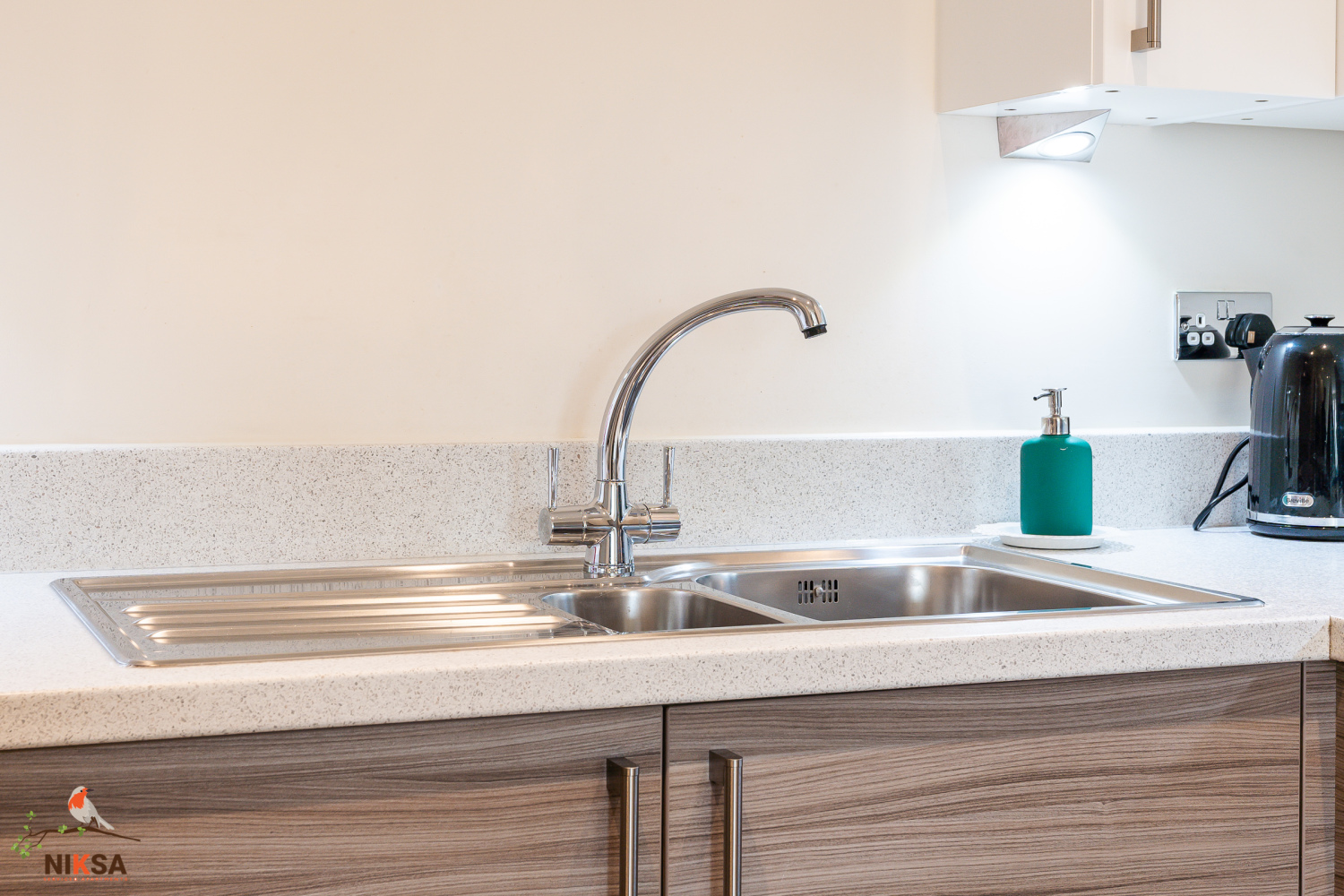 38 Empire House-8.jpg