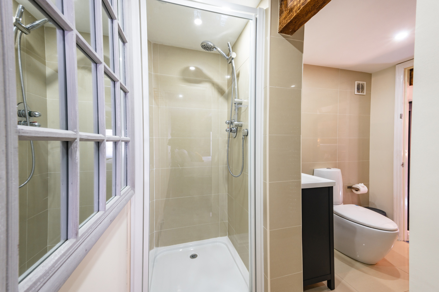 5 St PeterÔÇÖs Street -39.jpg