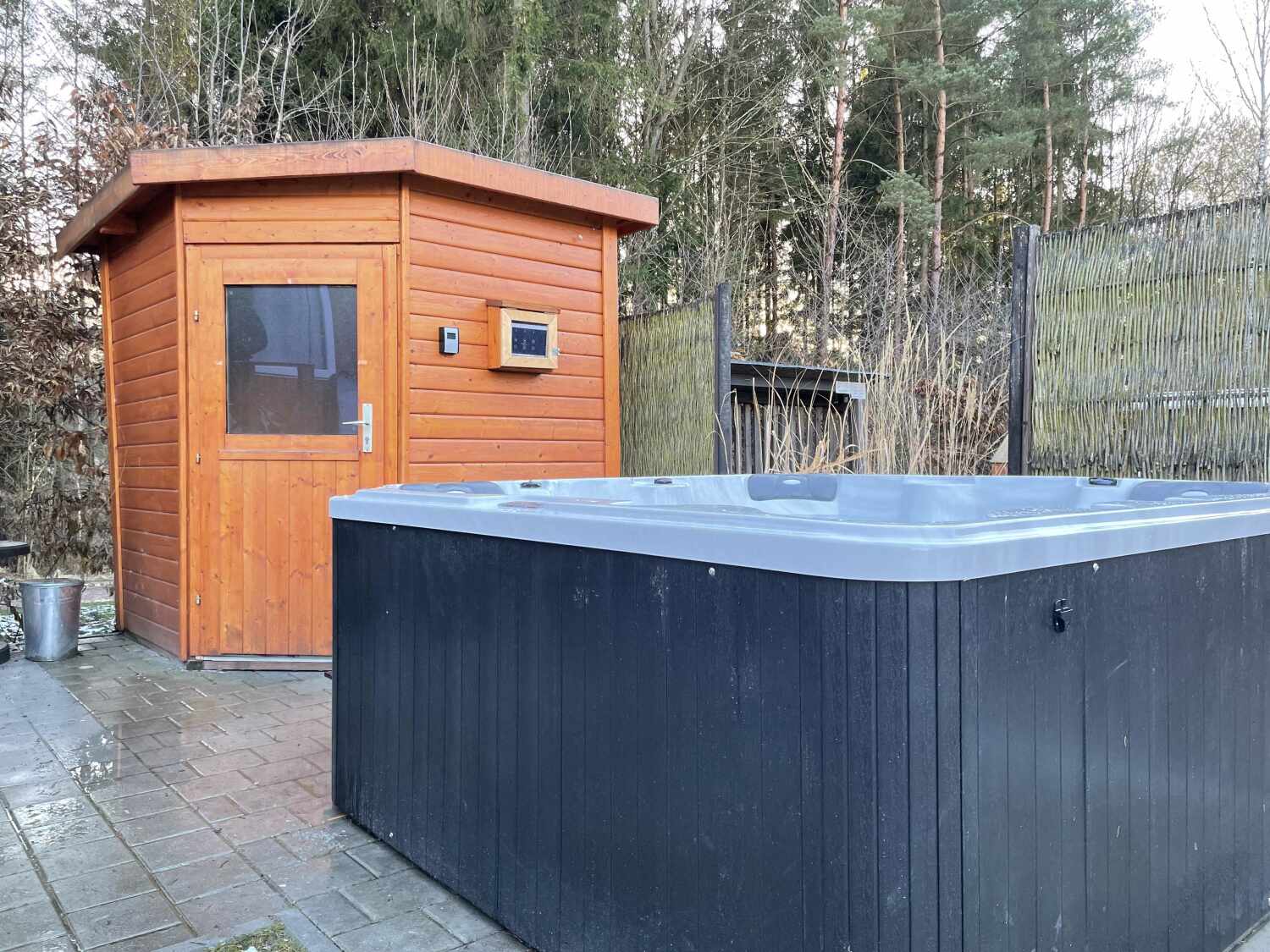 WA103_(Mobilheim Stpl. 2) Sonnenrieder Straße 5, 92442 Wackersdorf (12).jpg