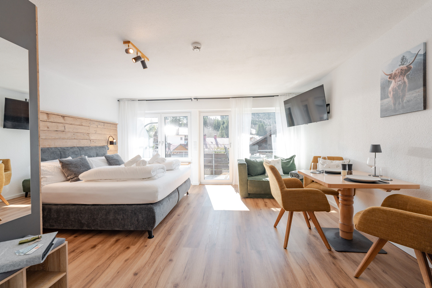 Ferienwohung_Kress_Allgaeu_Fotografie_Leo_Schindzielorz_20260313_7C200219_org.jpg