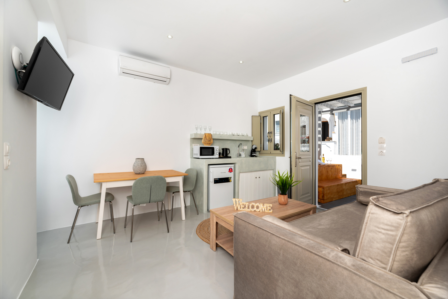 Thanos Rivios Photography (86).jpg