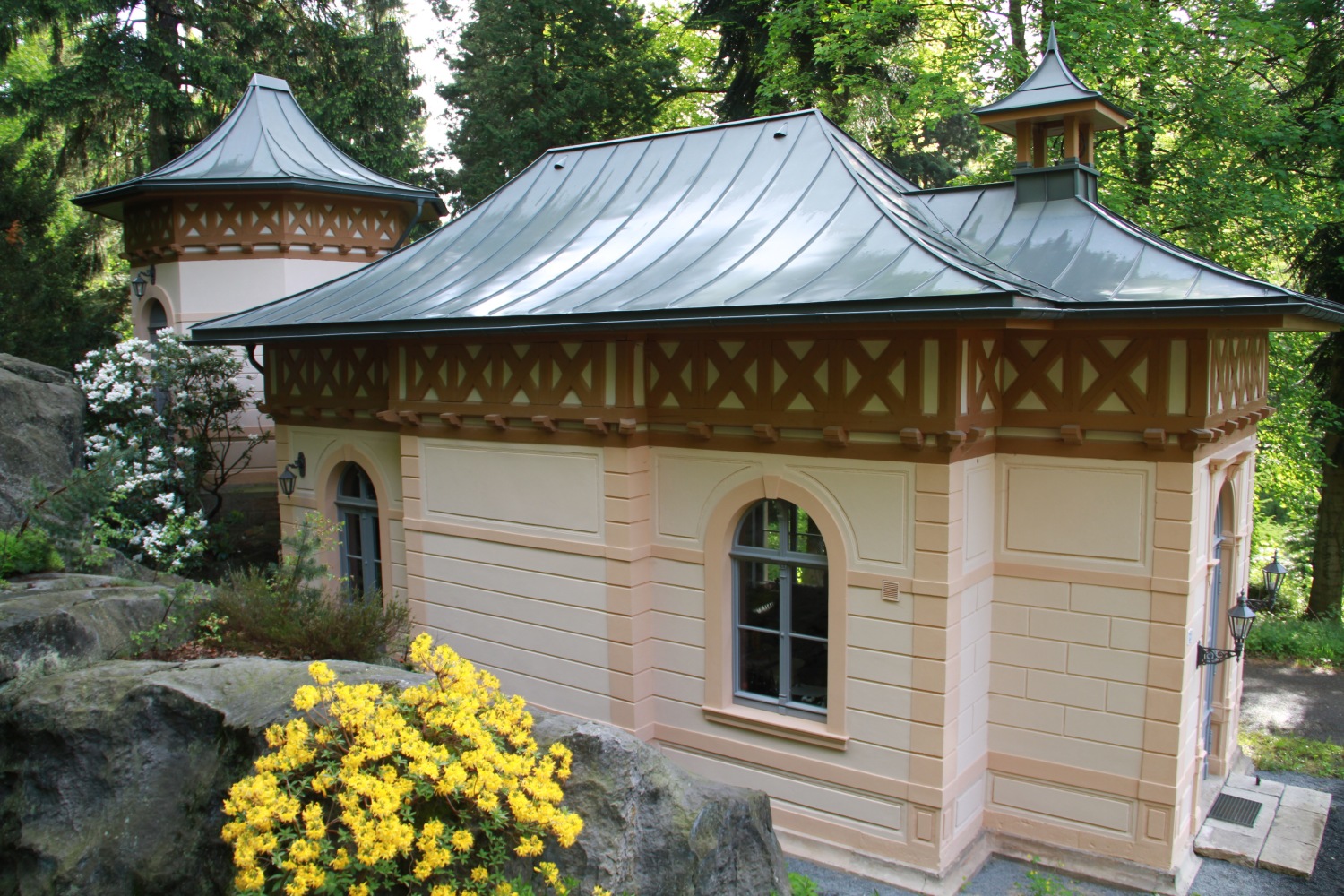 a03 Das Ferienhaus - Bergseite.jpg