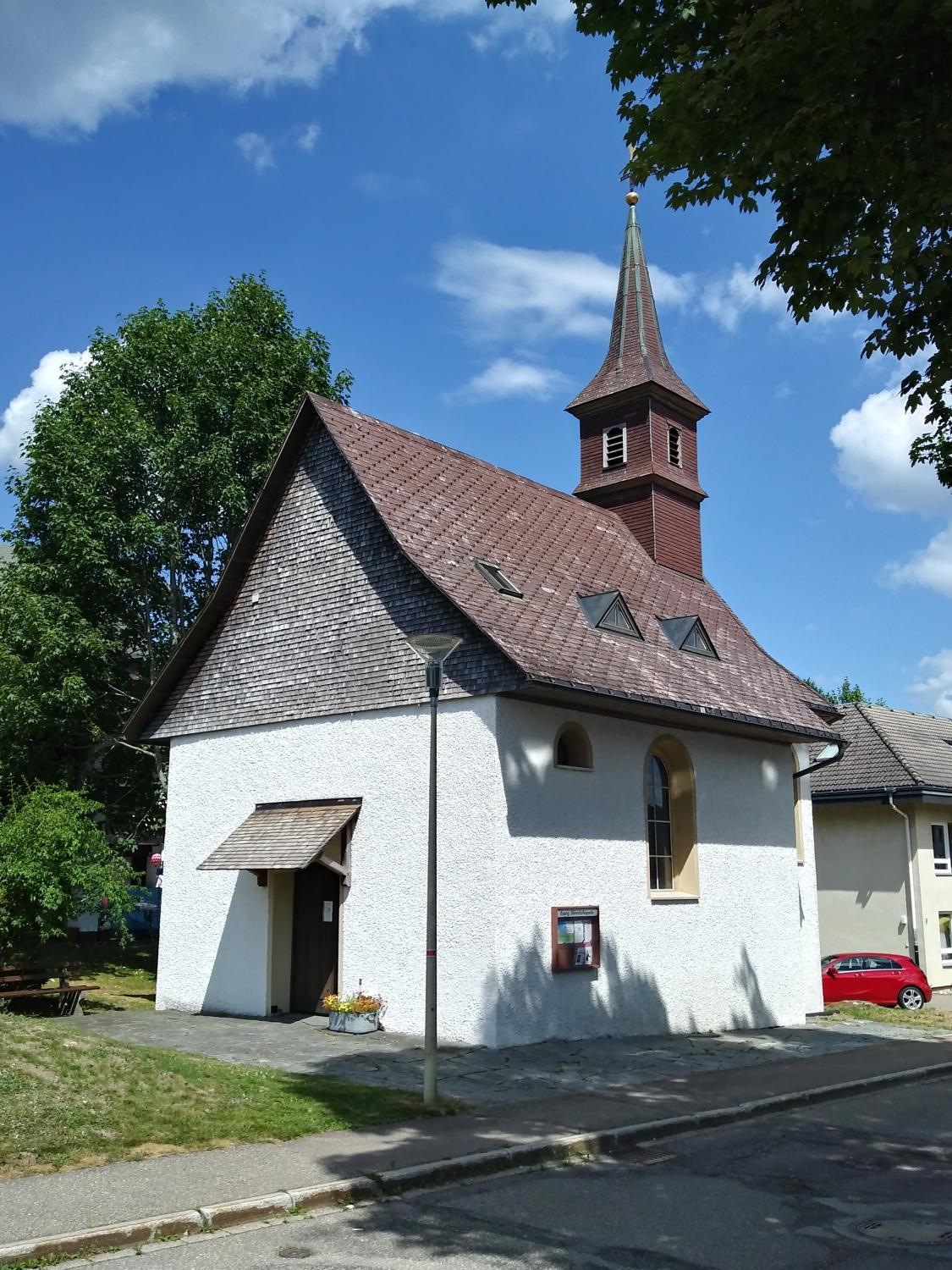 14_nahe gelegene Kapelle.jpg