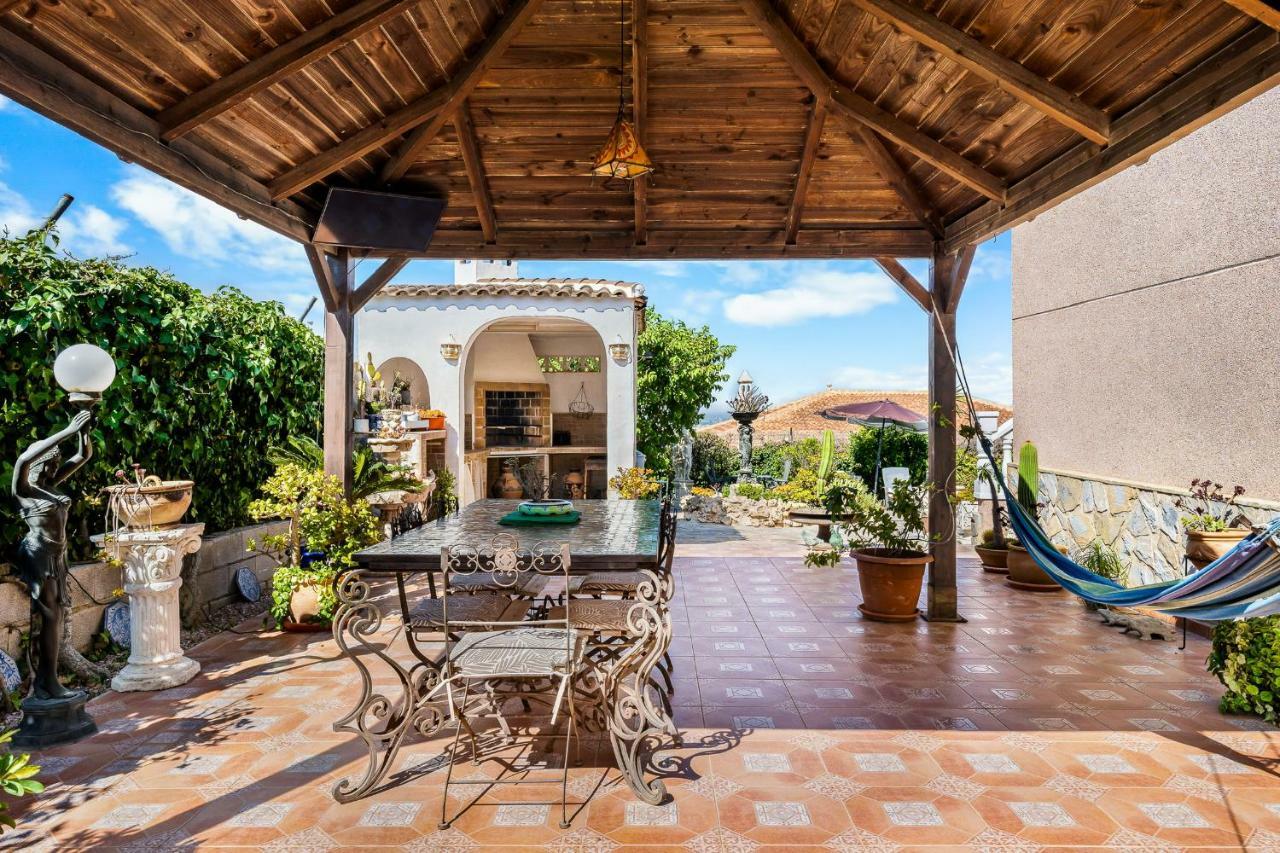 3 STARLITE CENADOR EXTERIOR Y HAMACA.jpg