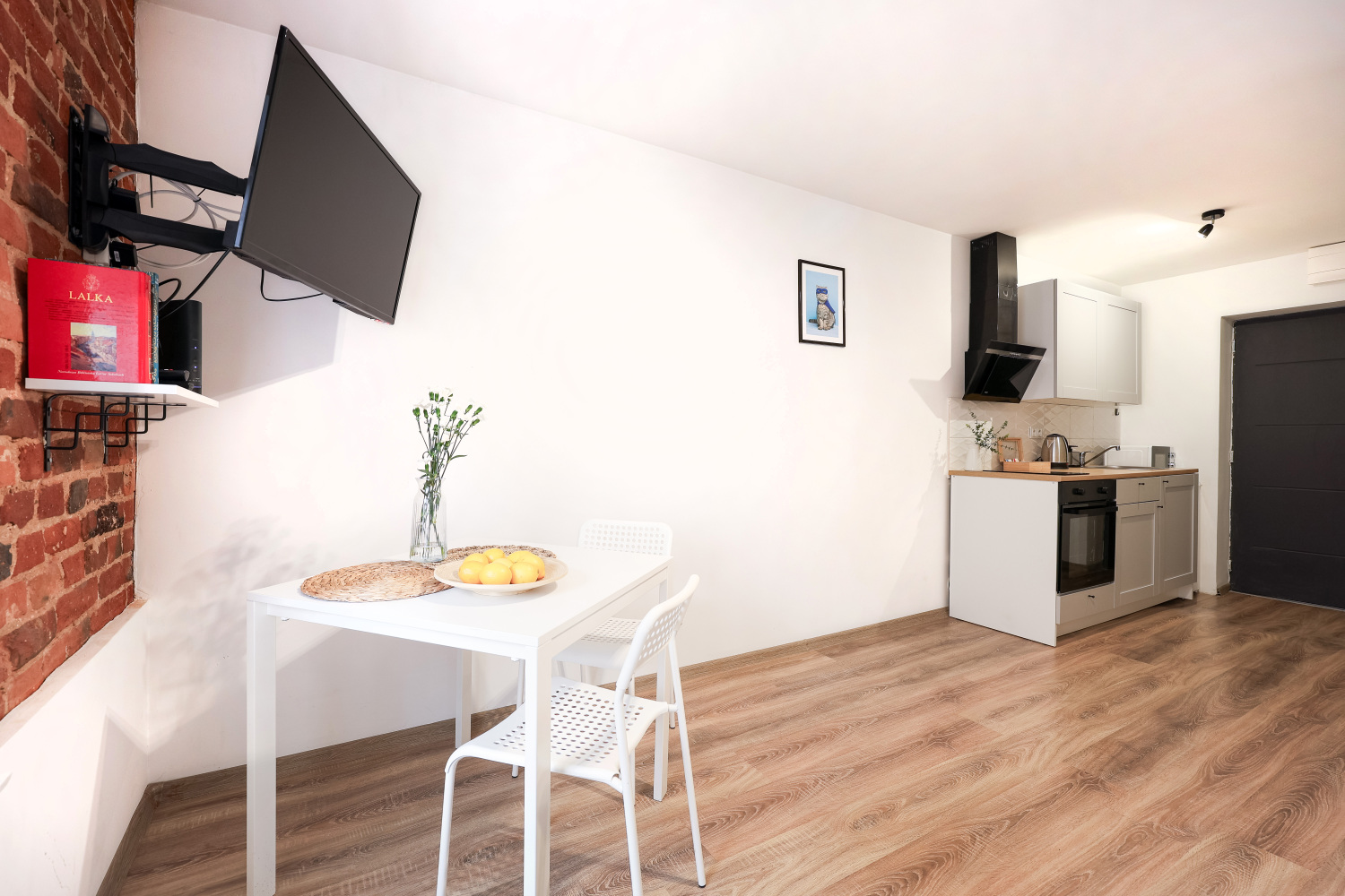 słoneczne mieszkanie w centrum Łodzi na booking.jpg