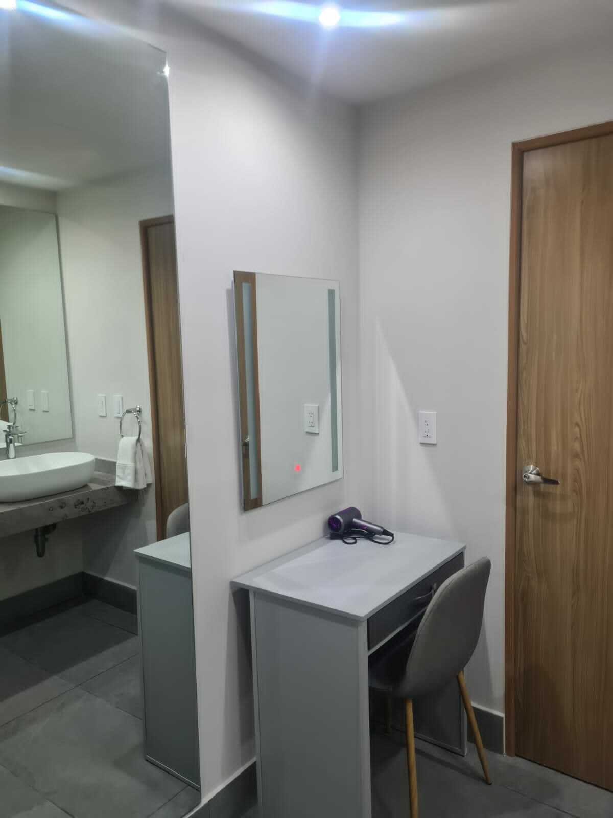 WhatsApp Image 2022-09-20 at 9.35.40 PM (3).jpeg