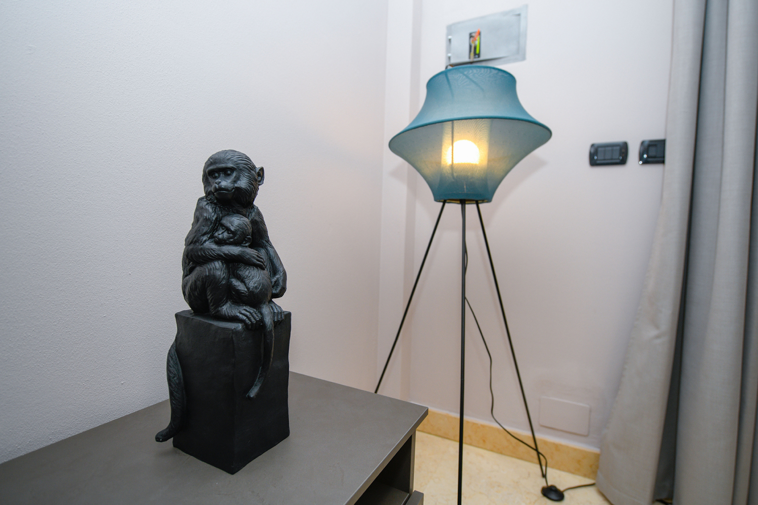 106 Stillleben-Affe.jpg