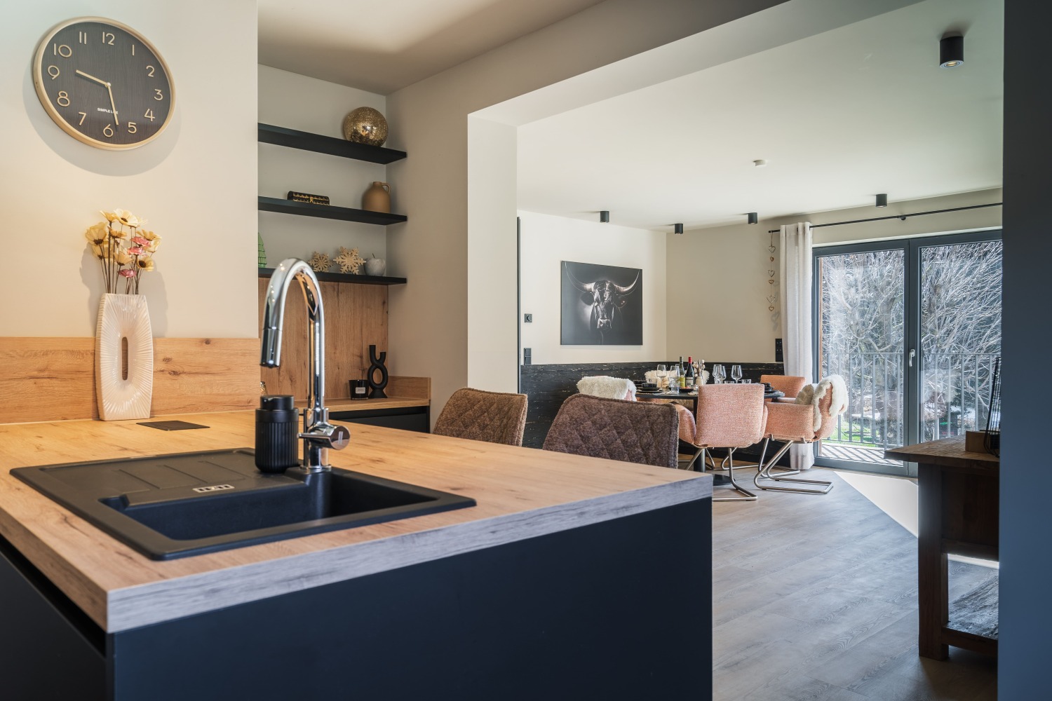 22_Chalet_Bergblick_Ferienwohnungen © Mathias Prägant-min.jpg