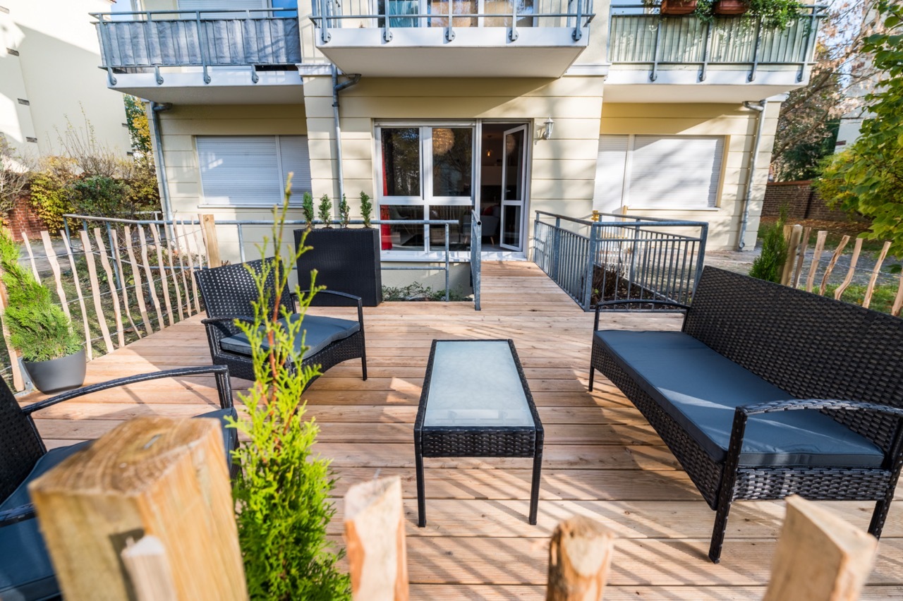 Terrasse Blick Groß.jpeg