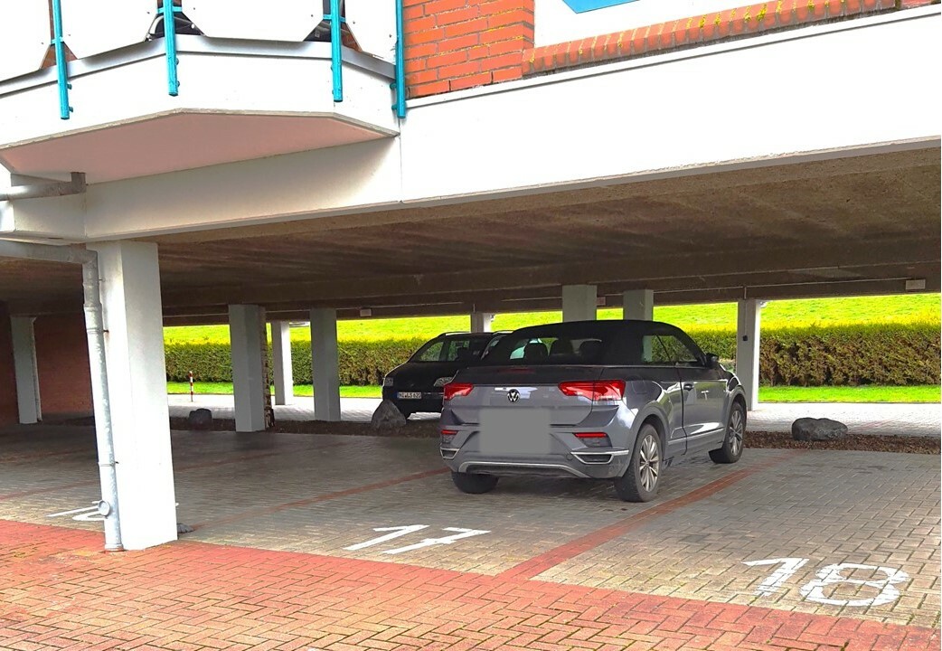 AL1 Parkplatz.jpg