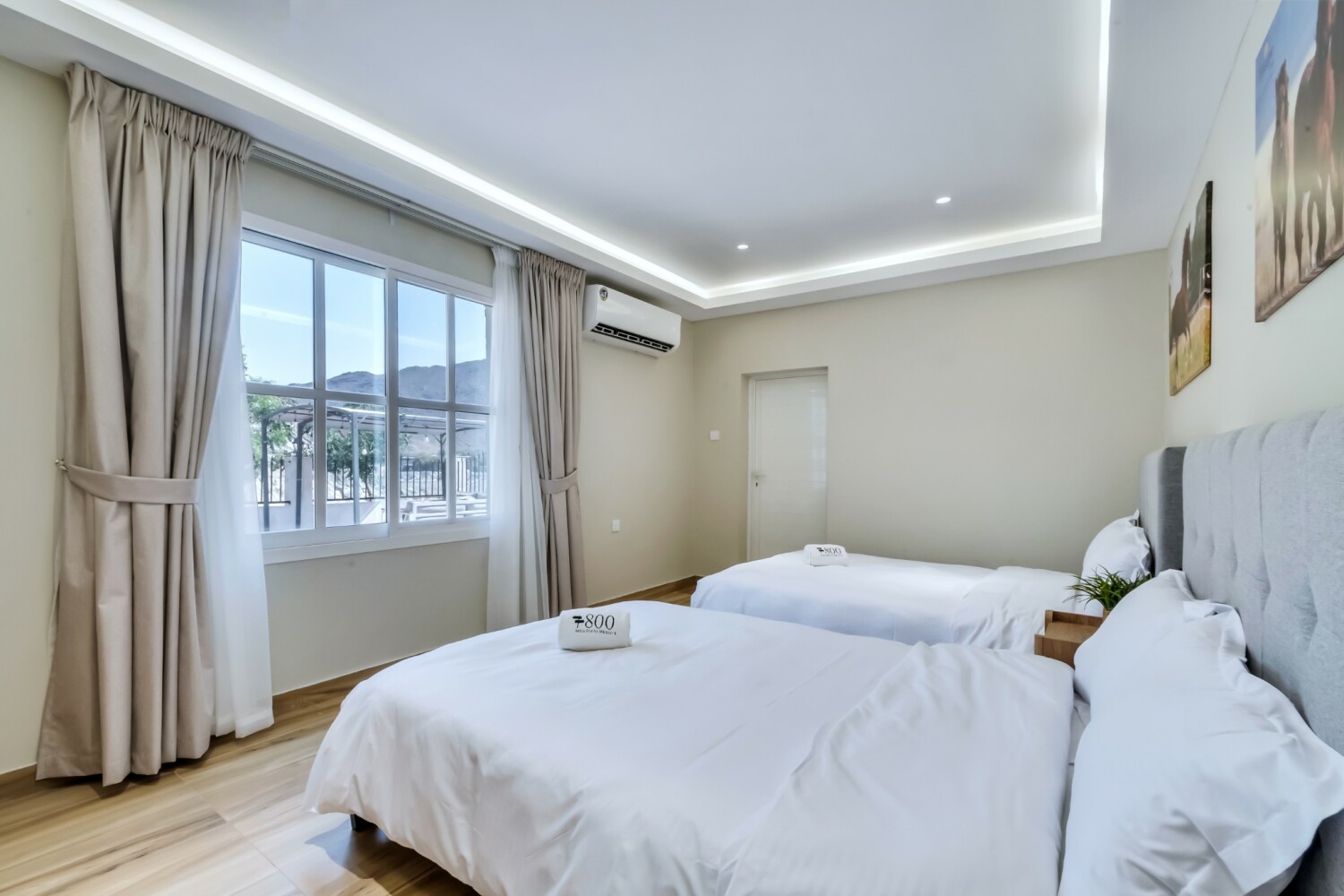 06_LAP_2356 (2K).jpg