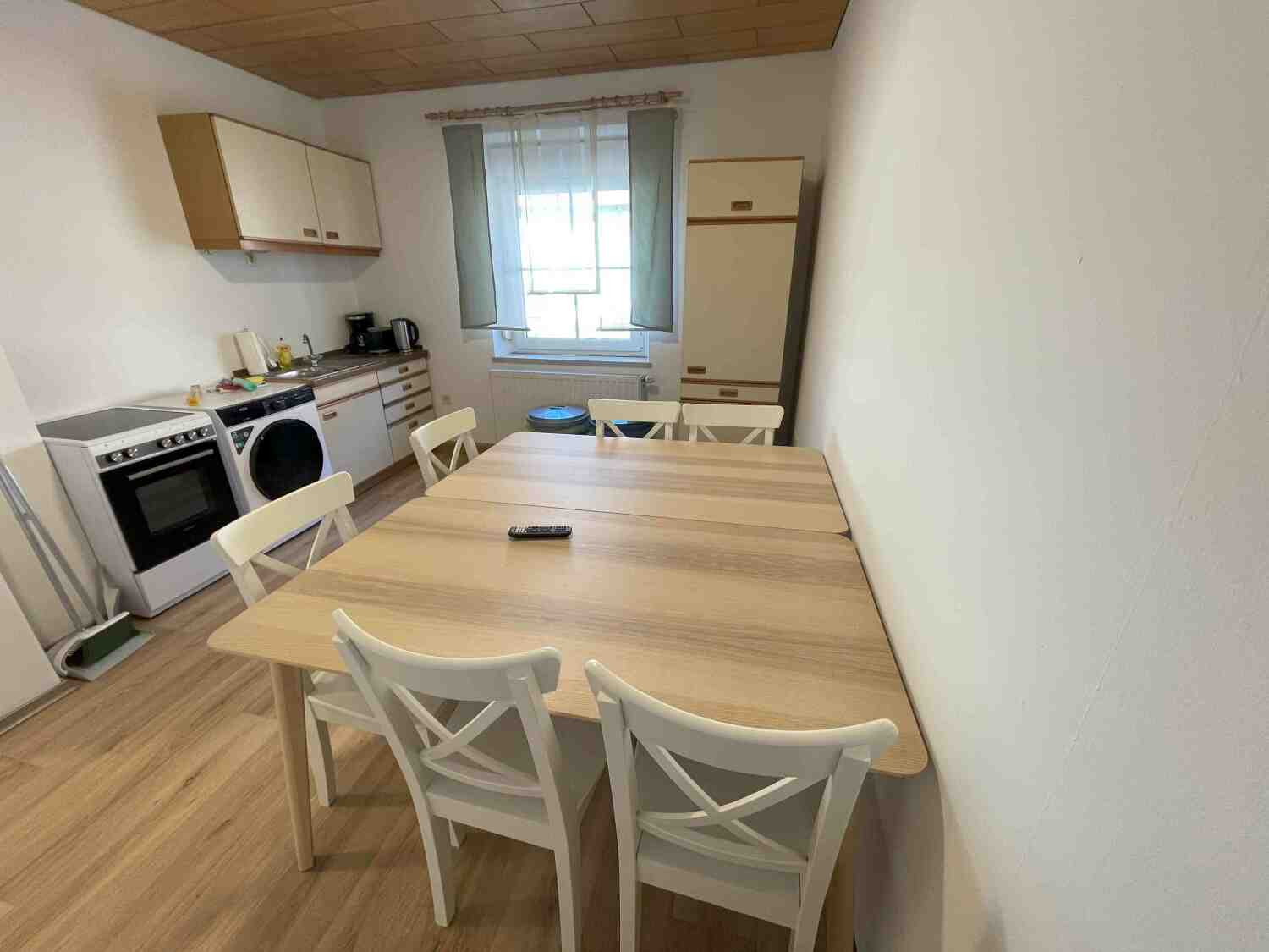 SAD242_(OG) Wackersdorfer Straß 38, 92421 Schwandorf (1).jpg