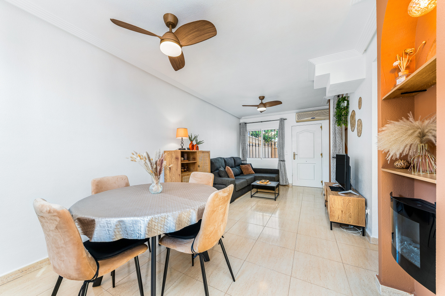 Royal Park Rose 89A (5).jpg