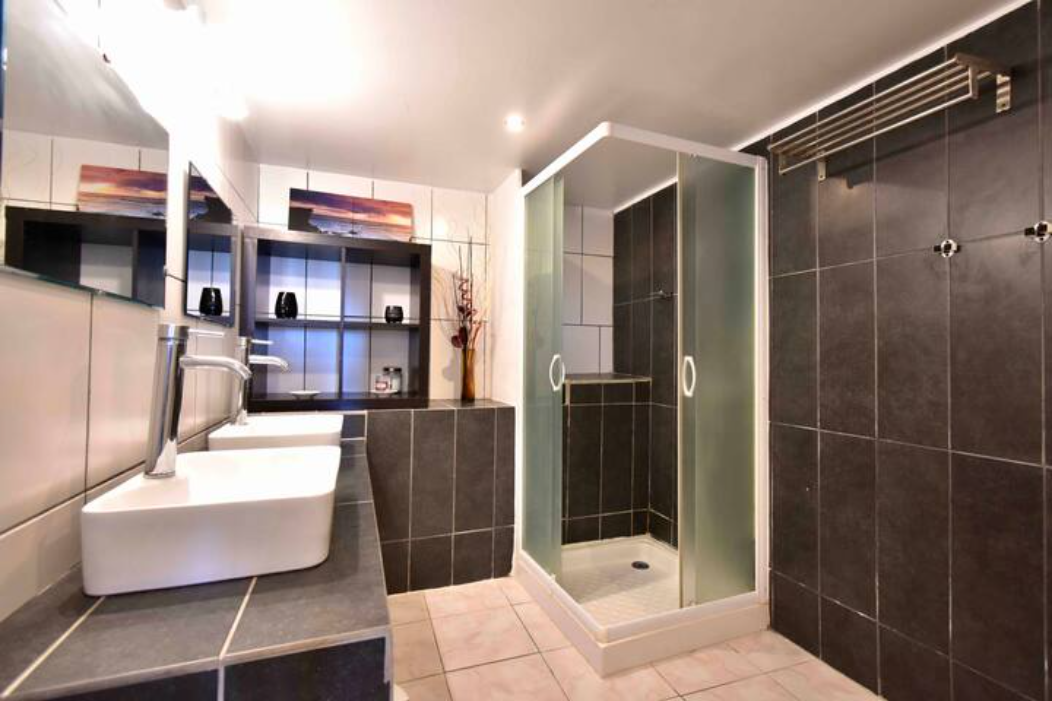 téléchargement (1).png