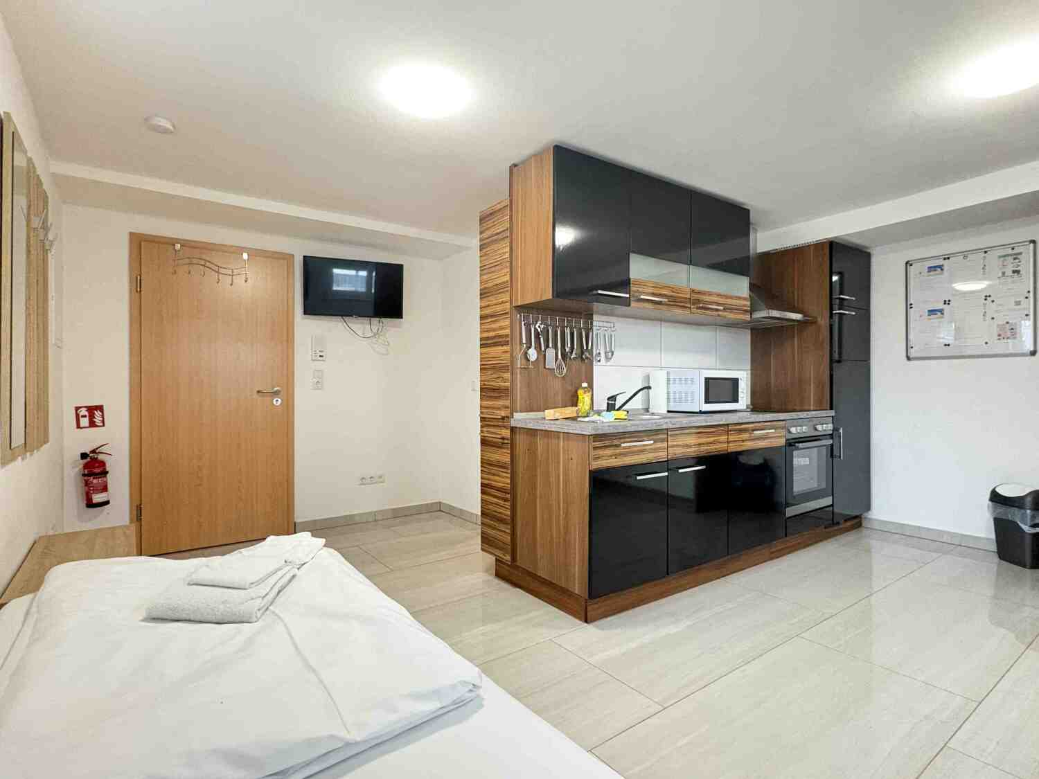 STB116_ Eichenstraße 1, 92449 Steinberg am See (1).jpg