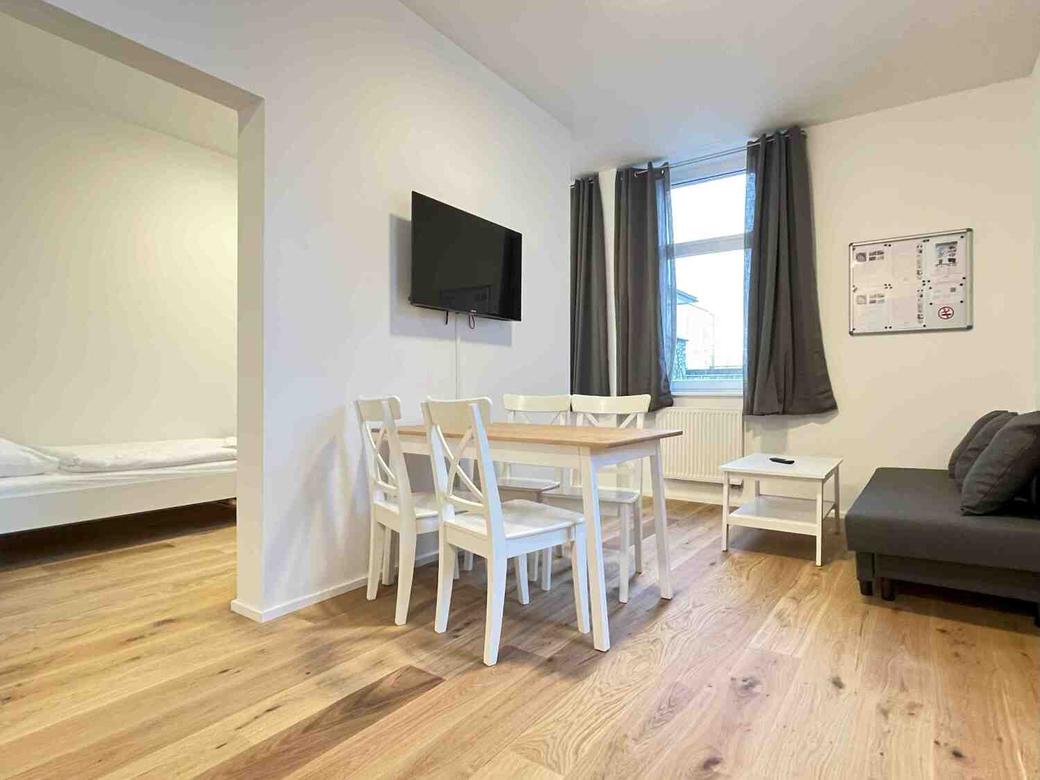 AM1062_Mildred-Scheel-Straße 10, 92224 Amberg (2).jpg