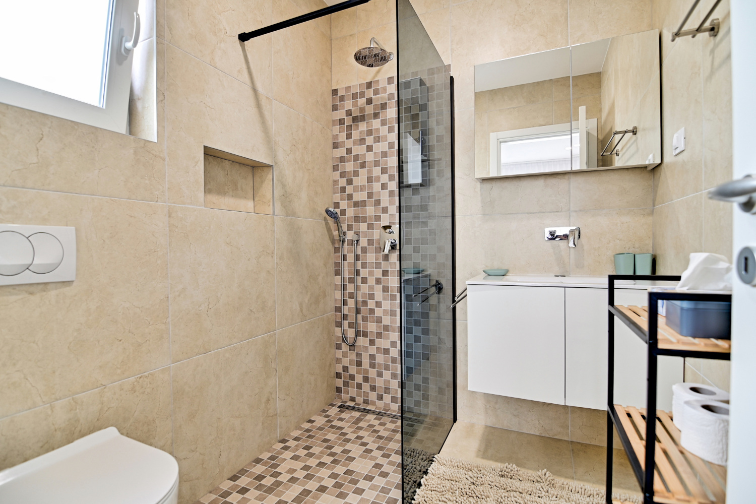 Dusche, WC Kinderzimmer OG-1.jpg