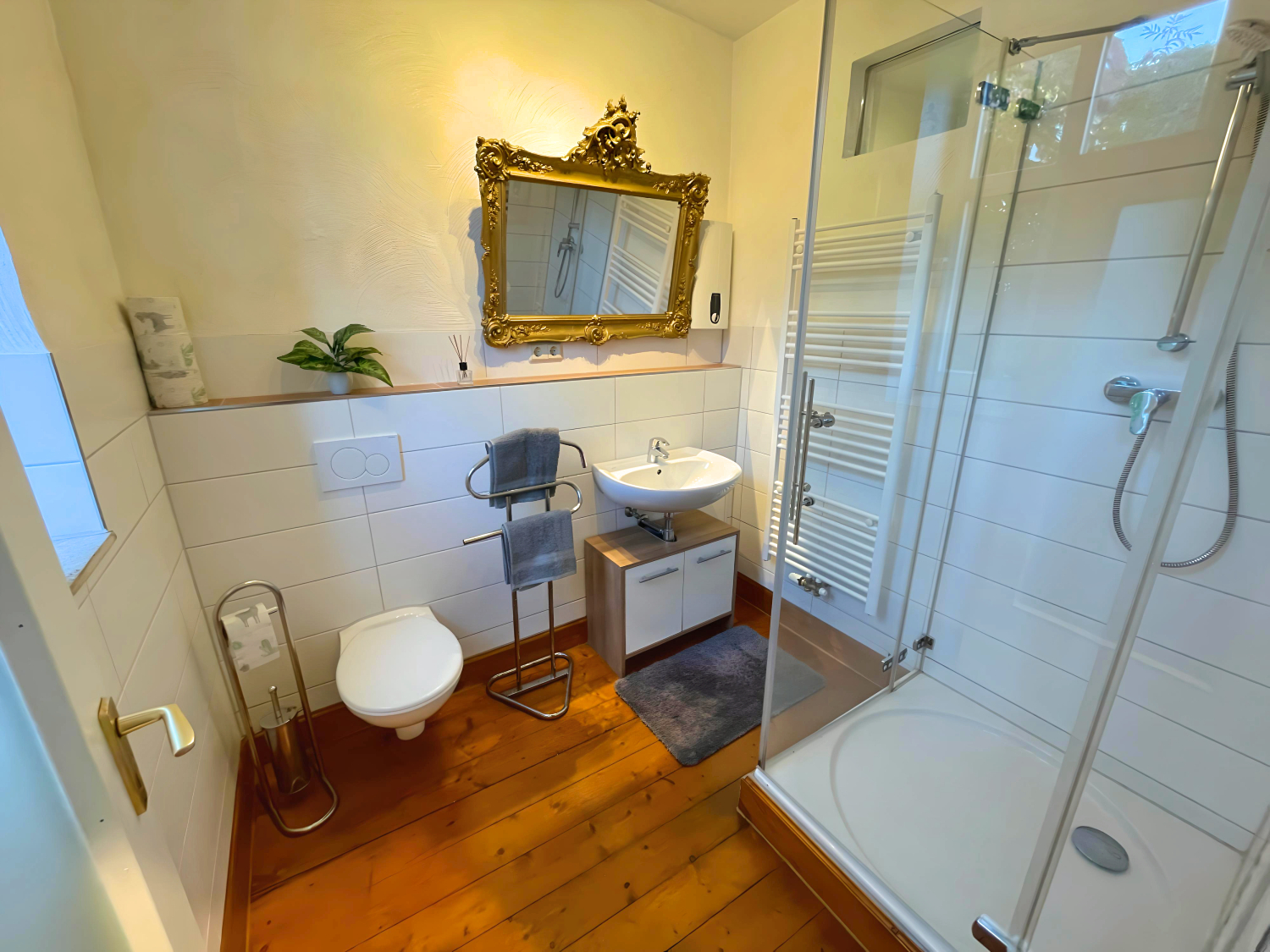 Pension Am Schloss - Apartment 2 - Bad 1.jpg