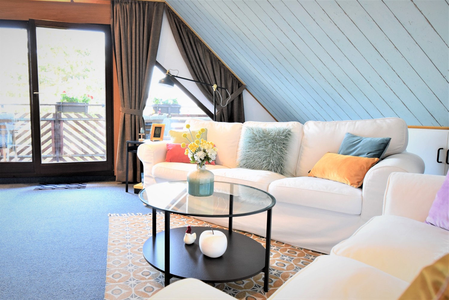 Livign Room Sofa Detail (2).JPG