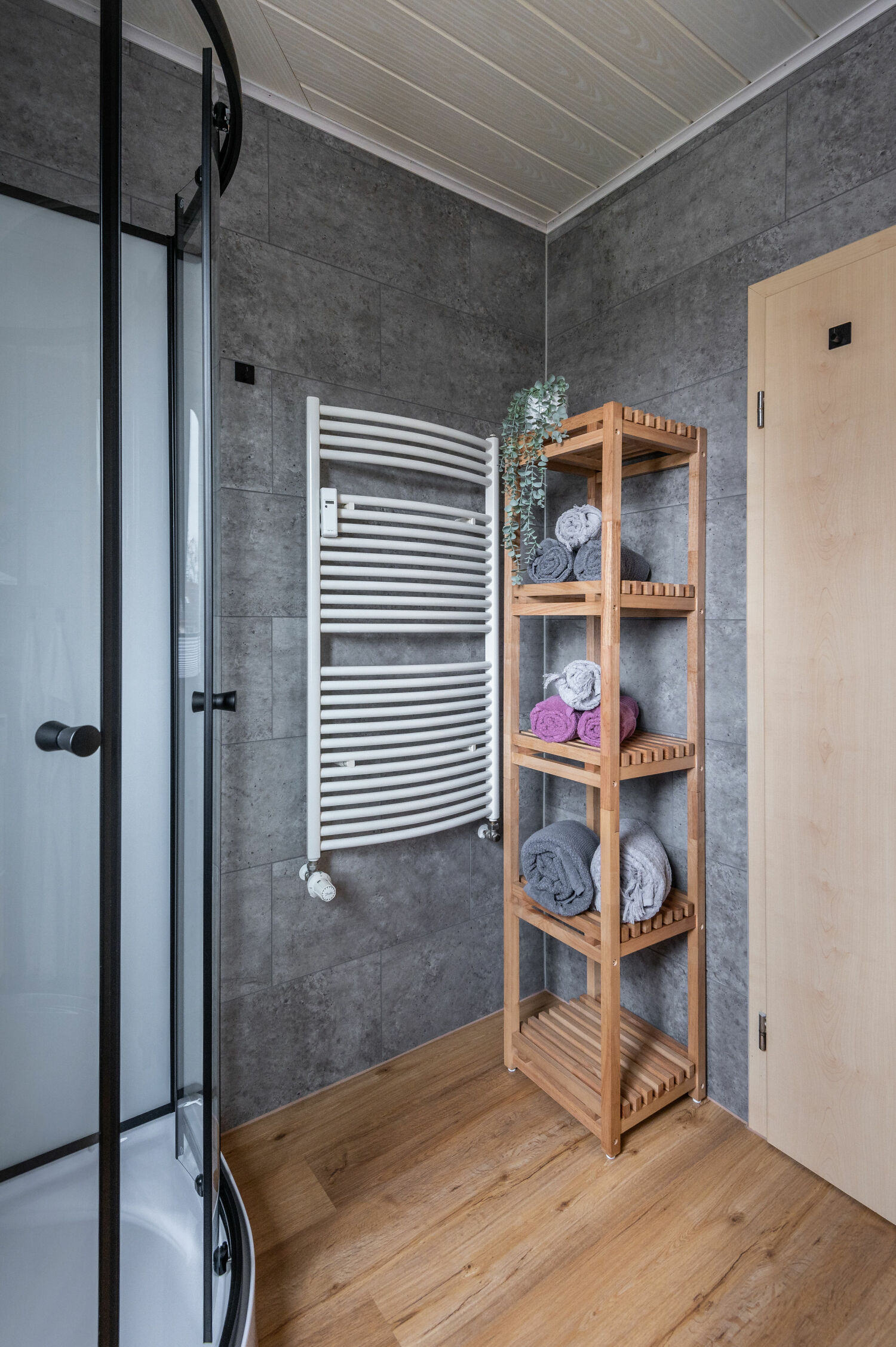 Badezimmer Heizkörper.jpg