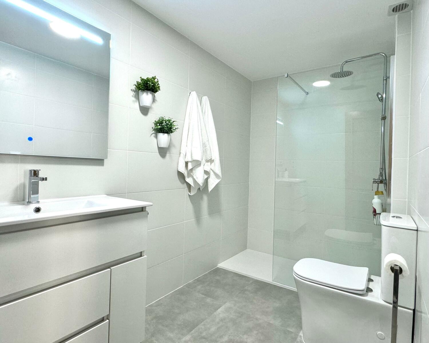 WhatsApp Image 2024-05-04 at 20.14.40.jpeg