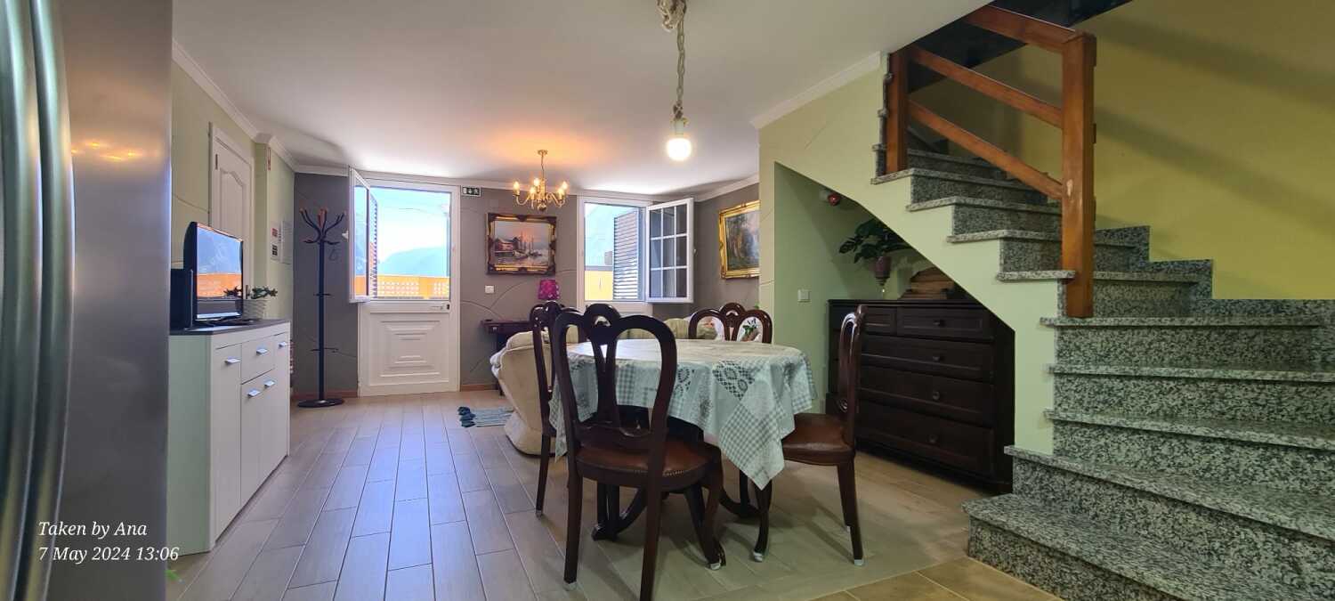 Main Dining Room Photo 1.jpeg